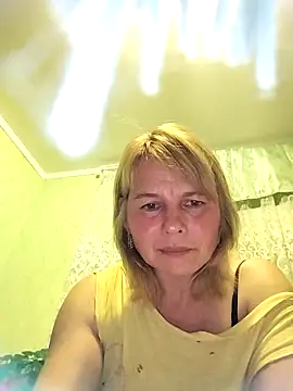 Snapshot of Masha412111 chatting on October 16, 9:45 pm Masha412111 online show from October 16, 9:45 pm