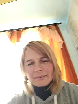 Snapshot of Masha412111 chatting on October 20, 8:04 am Masha412111 online show from October 20, 8:04 am