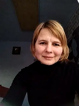 Snapshot of Masha412111 chatting on February 28, 4:17 pm Masha412111 online show from February 28, 4:17 pm