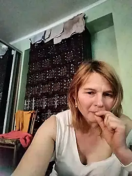 Snapshot of Masha412111 chatting on January 18, 2:53 pm Masha412111 online show from January 18, 2:53 pm