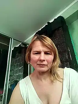 Snapshot of Masha412111 chatting on January 19, 9:13 am Masha412111 online show from January 19, 9:13 am