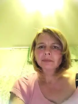 Snapshot of Masha412111 chatting on October 25, 6:41 pm Masha412111 online show from October 25, 6:41 pm