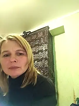 Snapshot of Masha412111 chatting on January 10, 3:51 pm Masha412111 online show from January 10, 3:51 pm