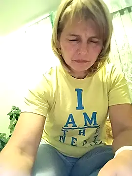 Snapshot of Masha412111 chatting on October 8, 8:53 pm Masha412111 online show from October 8, 8:53 pm
