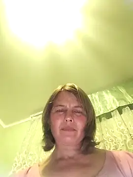 Snapshot of Masha412111 chatting on October 27, 8:43 pm Masha412111 online show from October 27, 8:43 pm