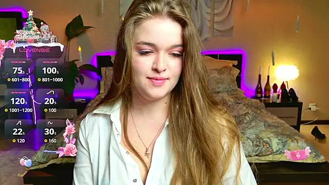 EmilyWhispers online show from February 7, 8:06 pm