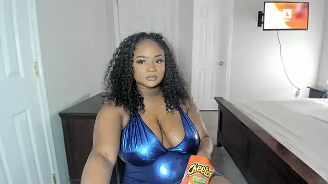 supanovaaa online show from February 20, 6:10 pm