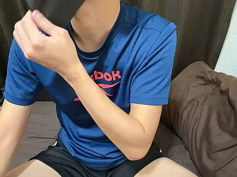 Snapshot of Ryunosukesuke chatting on October 6, 1:18 am Ryunosukesuke online show from October 6, 1:18 am