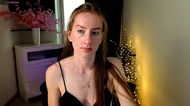 GoldenRose  online show from May 15, 1:20 pm