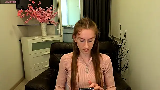 GoldenRose  online show from May 26, 12:36 pm