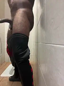 Snapshot of nice686@xh chatting on February 27, 6:35 am nice686xh online show from February 27, 6:35 am