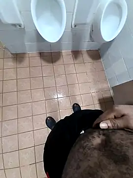 Snapshot of nice686@xh chatting on November 30, 8:15 am nice686xh online show from November 30, 8:15 am