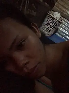 Snapshot of ella_foxtrot chatting on June 30, 1:11 pm ella foxtrot online show from June 30, 1:11 pm