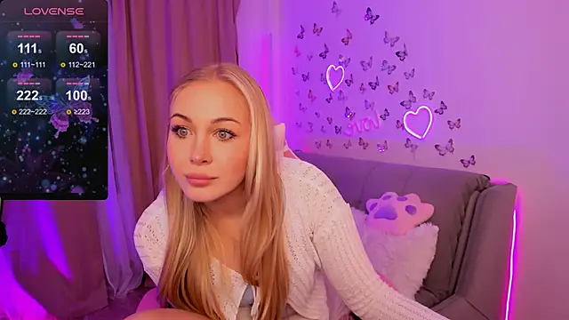 AudreyMeow online show from October 16, 4:48 pm