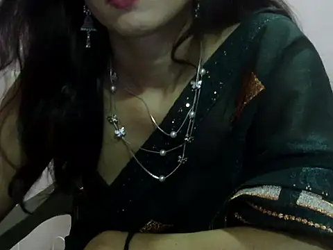 Snapshot of Laila_Cute chatting on June 20, 4:45 pm Laila Cute online show from June 20, 4:45 pm