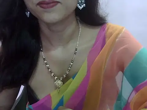 Laila Cute online show from May 18, 4:01 am