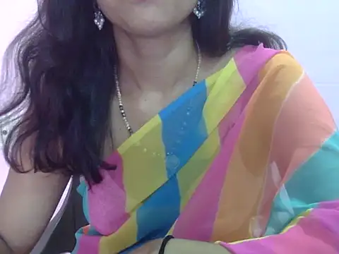 Laila Cute online show from May 17, 3:17 am