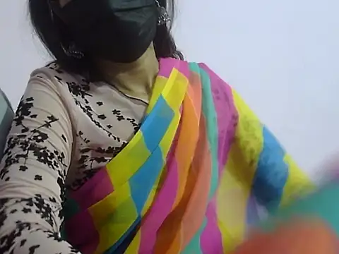 Laila Cute online show from February 6, 2:40 am