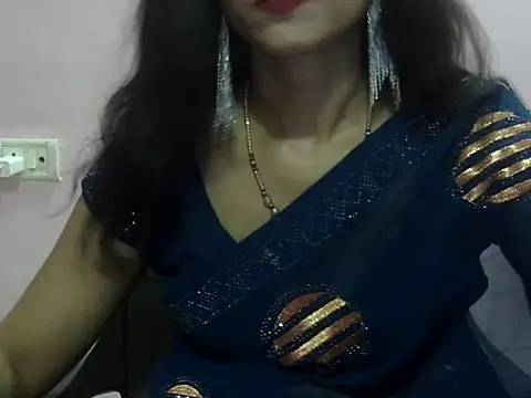 Snapshot of Laila_Cute chatting on May 30, 4:34 pm Laila Cute online show from May 30, 4:34 pm