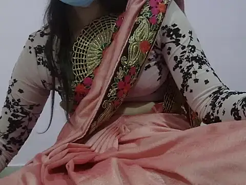 Laila Cute online show from January 6, 1:37 pm