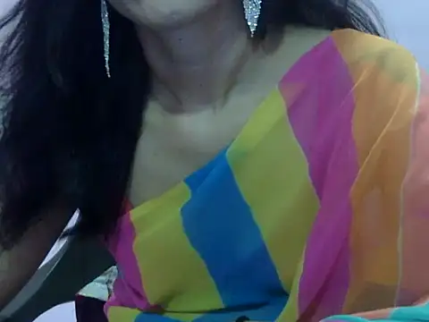 Snapshot of Laila_Cute chatting on June 12, 3:59 am Laila Cute online show from June 12, 3:59 am