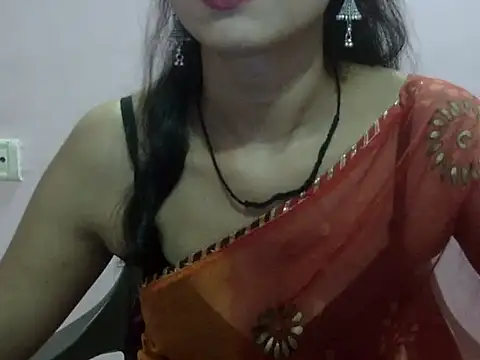 Snapshot of Laila_Cute chatting on June 29, 4:28 pm Laila Cute online show from June 29, 4:28 pm