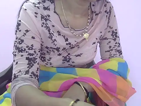 Laila Cute online show from April 4, 2:51 am