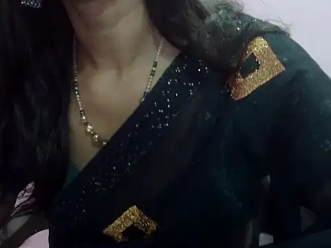 Laila Cute online show from May 4, 5:33 am