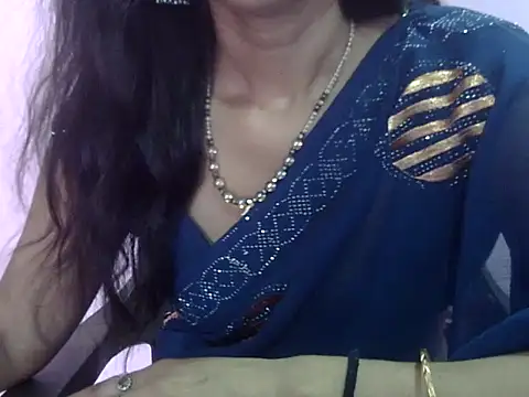 Laila Cute online show from May 2, 4:07 am