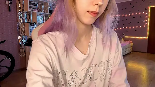 Jerrieberry online show from February 25, 1:55 pm