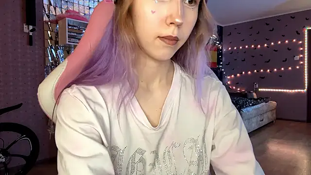 Jerrieberry online show from February 22, 1:13 pm