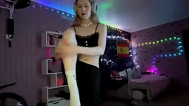 Jerrieberry online show from November 23, 2:16 pm