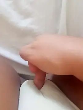 Snapshot of Saradasexy chatting on December 18, 2:10 pm Saradasexy online show from December 18, 2:10 pm