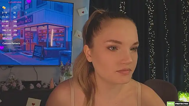 JulieLupo online show from April 14, 6:40 am