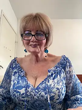 BoloshkaBlonda online show from June 7, 1:38 pm