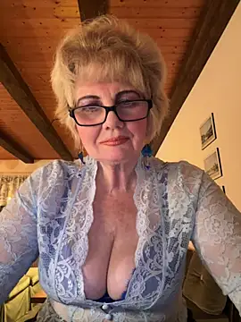 BoloshkaBlonda online show from March 19, 7:58 pm