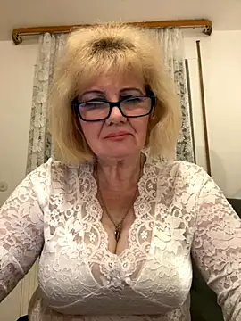 BoloshkaBlonda online show from December 2, 6:53 pm