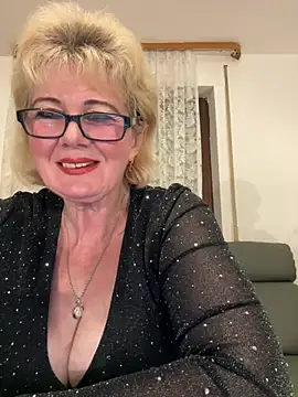 BoloshkaBlonda online show from January 10, 6:47 pm