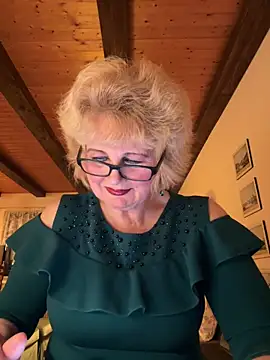 BoloshkaBlonda online show from March 31, 6:10 pm