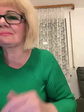 BoloshkaBlonda online show from December 15, 7:09 pm