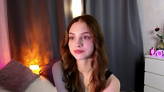 Snapshot of midnightMaya chatting on November 4, 7:17 pm midnightMaya online show from November 4, 7:17 pm