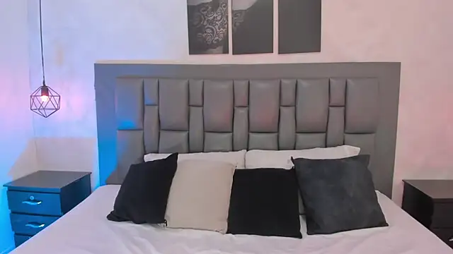 Snapshot of Dark_Kitty_666 chatting on February 20, 6:26 am Dark Kitty 666 online show from February 20, 6:26 am