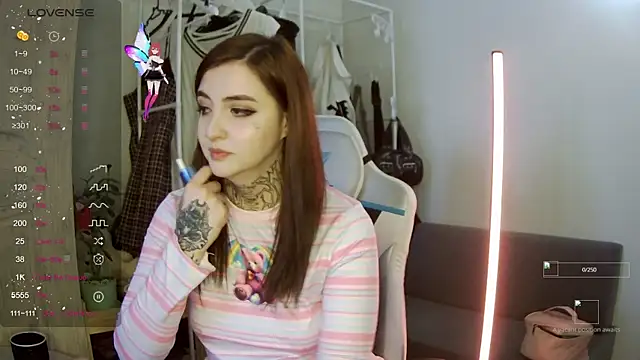 Rin andersonn online show from October 4, 7:54 am