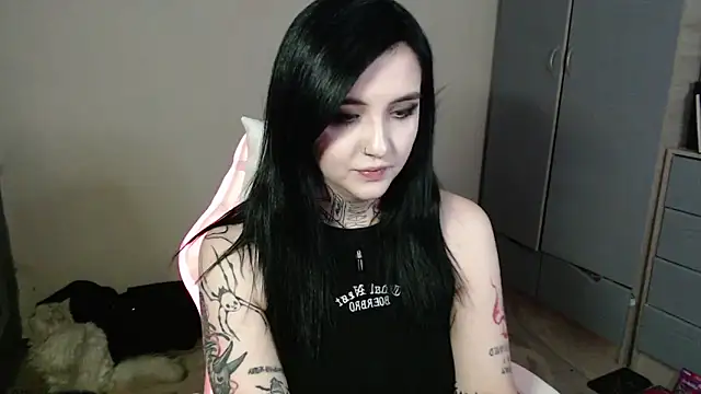 Rin andersonn online show from November 9, 5:50 pm