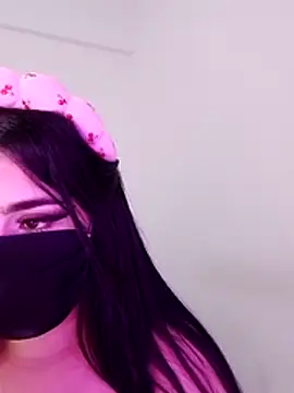 Snapshot of hot_inaas chatting on November 14, 11:30 pm hot inaas online show from November 14, 11:30 pm