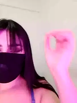 Snapshot of hot_inaas chatting on November 16, 10:57 pm hot inaas online show from November 16, 10:57 pm