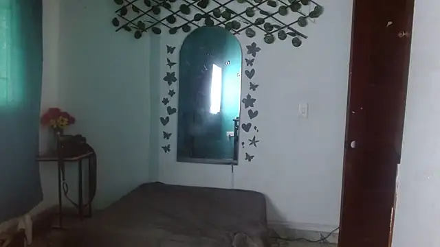 Ebony luna online show from February 25, 8:08 pm