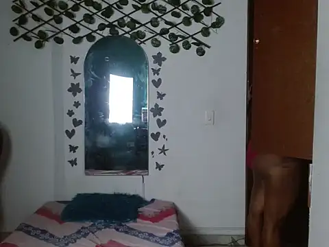 Ebony luna online show from February 13, 7:58 pm