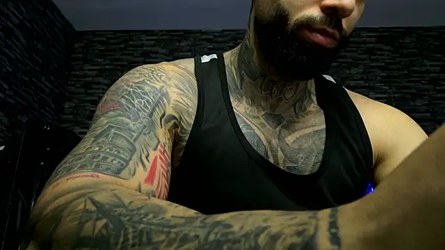 MasculineGuy99 online show from March 26, 9:13 pm
