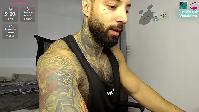 MasculineGuy99 online show from November 26, 7:08 am